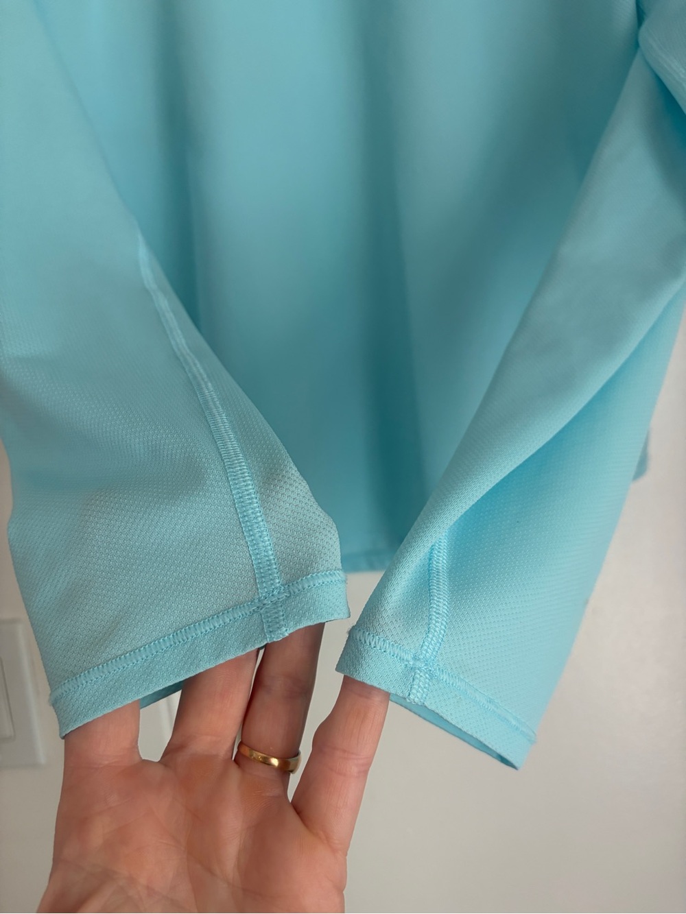 Lululemon Light Blue Long Sleeve Crewneck Running Top - Picture 3 of 14
